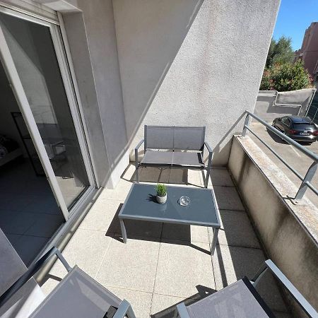 Studio Le 2, Free Parking, Free Wifi, Transports Apartment Nîmes Exterior foto