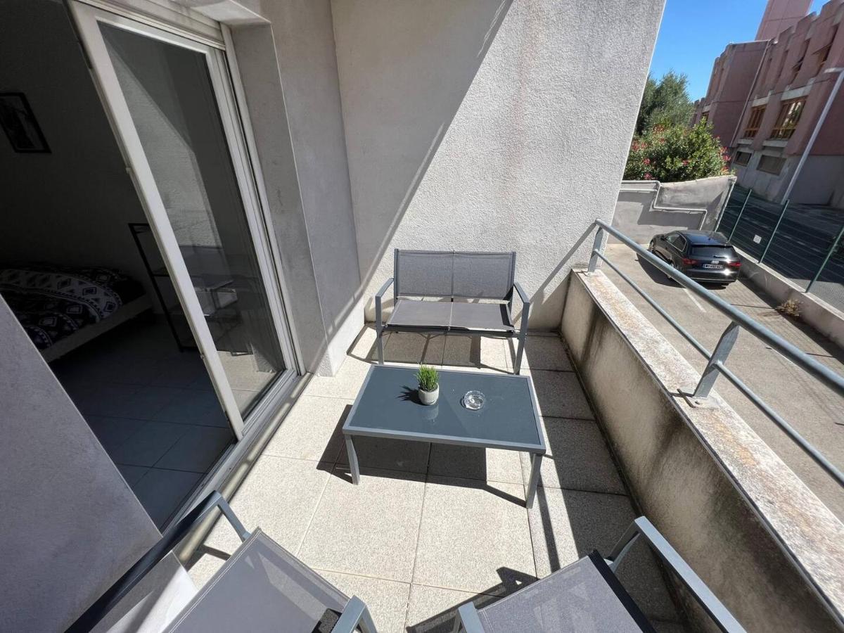 Studio Le 2, Free Parking, Free Wifi, Transports Apartment Nîmes Exterior foto